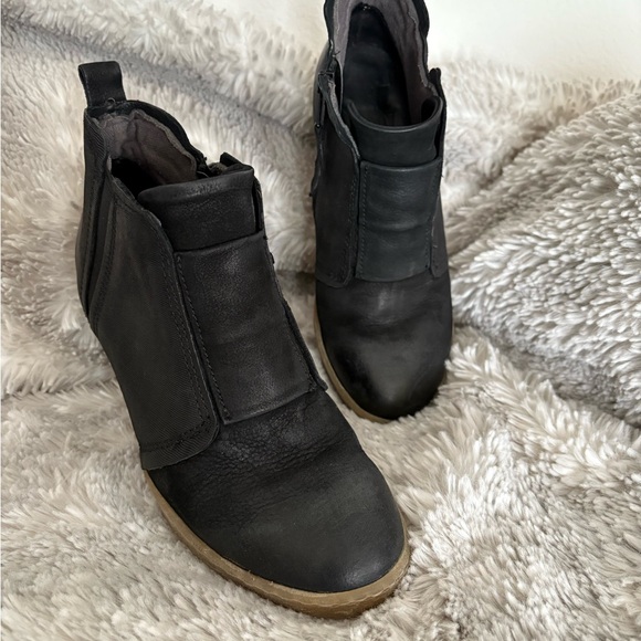 Miz Mooz wedge black ankle boots🎉 - Picture 15 of 16